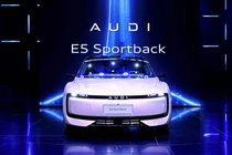 AUDI E5 Sportback - xe sang chạy điện chào hàng đại gia Trung Quốc