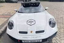 Porsche 911 Dakar hơn 15 tỷ của đại gia Việt “phượt" Đà Lạt