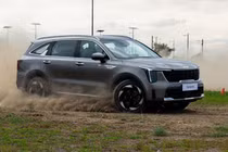 Kia Sorento 2025 có thể ra mắt Việt Nam ngay trong tháng 3/2025?