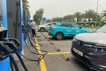 Cách sạc ôtô điện nhanh mà không lo bị chai pin?