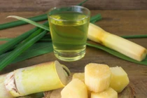 Nước mía rất thơm ngon nhưng ai không nên uống?