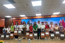 Hà Nội kêu gọi tạo dựng môi trường sống lành mạnh, an toàn cho trẻ gái