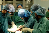 Đau bụng dữ dội sản phụ mang thai 36 tuần bị vỡ tử cung