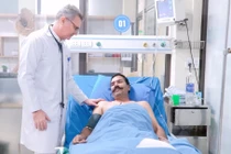 Cuộc chiến sinh tử giành mạng sống cho người Ấn Độ trên lưỡi hái tử thần