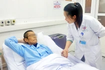 Cứu sống người đài loan bị ung thư gan sốc mất máu nguy kịch