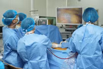 Chia sẻ công nghệ 3D mổ xâm lấn tối thiểu cho người mắc bệnh tim nặng