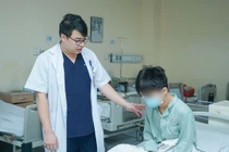 Hẹp bao quy đầu ảnh hưởng sức khoẻ nam giới, khi nào cần phẫu thuật?