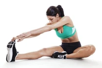 Tập căng cơ giúp giảm đau xương khớp mùa lạnh