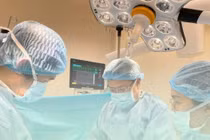 Xuyên đêm cứu trẻ sơ sinh 2kg hoại tử ruột từ trong bụng mẹ