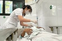 Những người bệnh đầu tiên hồi phục sau siêu bão Yagi tại BV Việt Đức