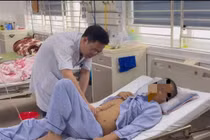 Rò tá tràng thanh niên nhiễm khuẩn huyết nặng, nguy cơ tử vong trên 90%