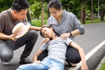 Du xuân cẩn thận đột quỵ: chuyên gia hướng dẫn cách xử lý