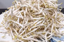 Những người đại kỵ với giá đỗ, chớ dại ăn