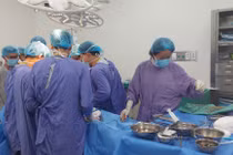 “Báo động đỏ" giành giật sự sống cho nam thanh niên bị đâm thấu tim