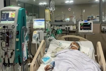 Lọc máu liên tục cứu sống bệnh nhân COVID – 19 nặng mắc nhiều bệnh lý 