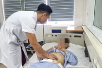 Suýt mất mạng vì thoát vị bẹn nghẹt: Cách gì phát hiện sớm?