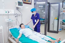 Lọc máu liên tục cứu bệnh nhân viêm tụy cấp do máu trắng như mỡ