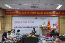 Hàng trăm nghìn trẻ không được tiêm chủng do đại dịch, thiếu hụt vắc xin