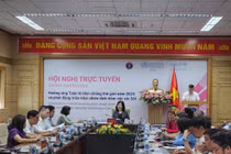 Hàng trăm nghìn trẻ không được tiêm chủng do đại dịch, thiếu hụt vắc xin