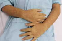 Bé 12 tuổi sốc phản vệ sau ăn cù kỳ