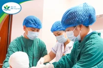 Nhiễm trùng bỏng vì bôi mỡ trăn: Bác sĩ hướng dẫn cách sơ cứu đúng 