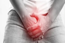 Cưới vợ 2 tháng nhưng không thể “gần gũi” mới phát hiện hẹp bao quy đầu