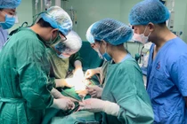 Phối hợp nhiều chuyên khoa cứu ca sinh khó đe dọa tính mạng mẹ và con