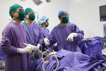 Ăn uống ngay sau mổ ung thư đại tràng nhờ phương pháp phục hồi sớm