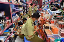 Cương quyết xử phạt mỹ phẩm quảng cáo sai trên sàn điện tử