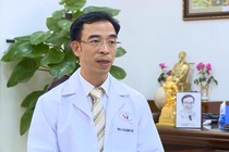 GS.TS Nguyễn Quang Tuấn trở lại nghề y tại bệnh viện Hữu Nghị