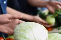 Bắp cải giúp chữa nhiều bệnh nhưng nhiều người ăn vào nguy hại