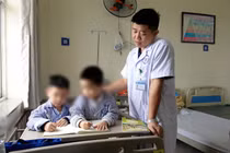 Bổi bổ giúp con khỏe mạnh ai ngờ khiến trẻ suy tuyến thượng thận