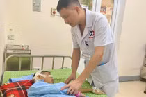 Tưởng cúm thông thường nào ngờ viêm tai biến chứng áp xe não