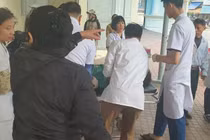 Phối hợp liên khoa cứu thành công mẹ và bé đẻ rơi tại nhà xe