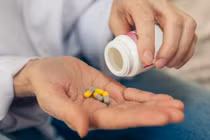 Cách sử dụng thuốc giảm đau đúng trên bệnh nhân ung thư