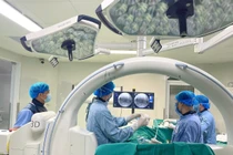 Cụ bà 104 tuổi ở Phú Thọ khỏi đau lưng nhờ bơm cement sinh học