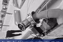 Đưa cả bàn tay trong máy xay thịt đi cấp cứu