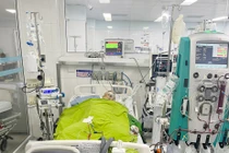 Đi câu cá dưới đường dây cao thế, người đàn ông bị điện giật nguy kịch