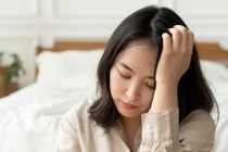 Bác sĩ mách dấu hiệu nội tiết tố thấp, chị em cần khắc phục ngay