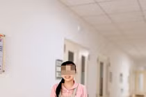 Mới 26 tuổi đã liệt 2 chân vì u tủy sống: Cách phát hiện kịp thời?