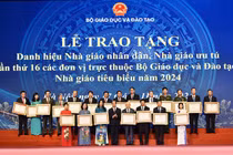 1.188 giáo viên được trao tặng danh hiệu NGND, NGƯT năm 2024 