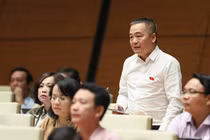 ĐBQH Nguyễn Lân Hiếu: Bất hợp lý về chính sách “bóp nghẹt” y tế xã, phường