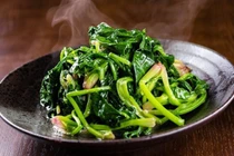 Rau xanh rất tốt nhưng nếu ăn sai cách sẽ gây hại cho sức khỏe