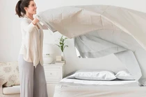 7 bệnh nhiễm trùng da dễ mắc nếu lười thay ga giường