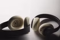 Apple ra mắt tai nghe Beats Studio Pro phiên bản giới hạn, giá không đổi