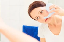 4 hệ lụy nguy hiểm khi rửa mũi bằng nước muối không đúng cách