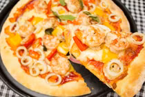 3 công thức làm bánh pizza tại nhà cực ngon, không thua nhà hàng