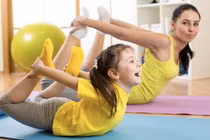 Top 7 bài tập đơn giản giúp phát triển chiều cao cho trẻ