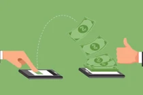 Vợ chồng thợ hồ vượt 50 km trả gần 500 triệu cho người chuyển nhầm