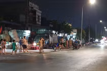 Đi làm về, vợ ngã quỵ phát hiện chồng tử vong trong tư thế treo cổ